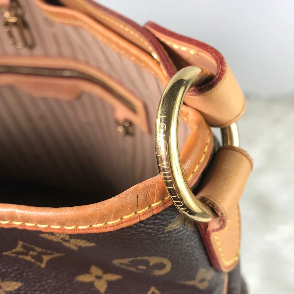 ✨AUTHENTIC✨ SLOUCHY HOBO Louis Vuitton bag - Picture 14 of 14